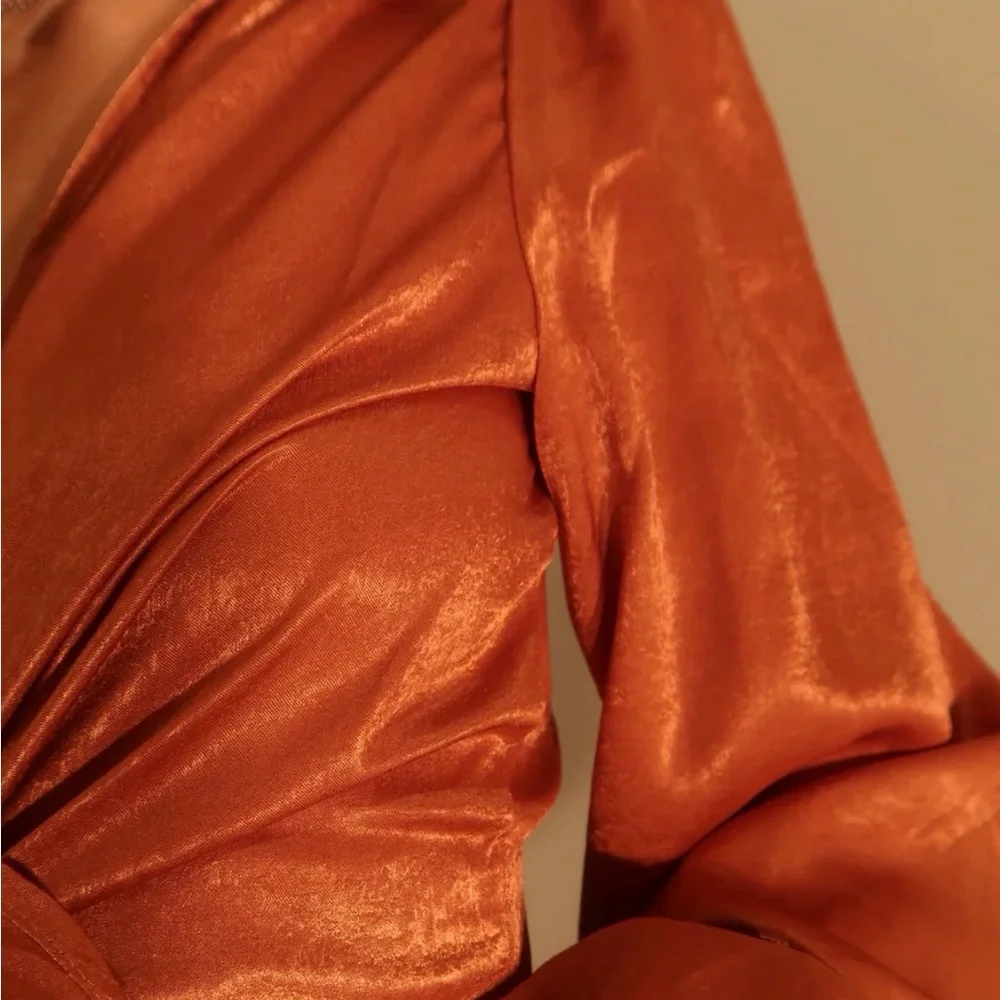 Long Sleeve Burnt Orange Wrap Crop Blouse~ Size Small-Medium-Large - Picture 7 of 7